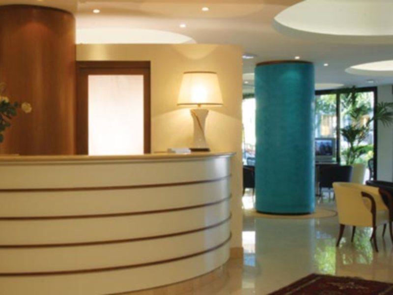 King Hotel Cattolica Ngoại thất bức ảnh